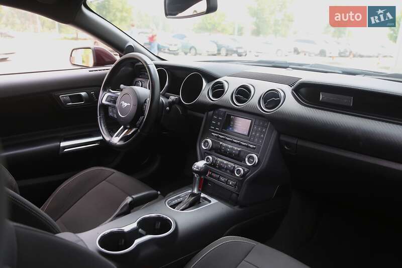 Купе Ford Mustang 2018 в Киеве