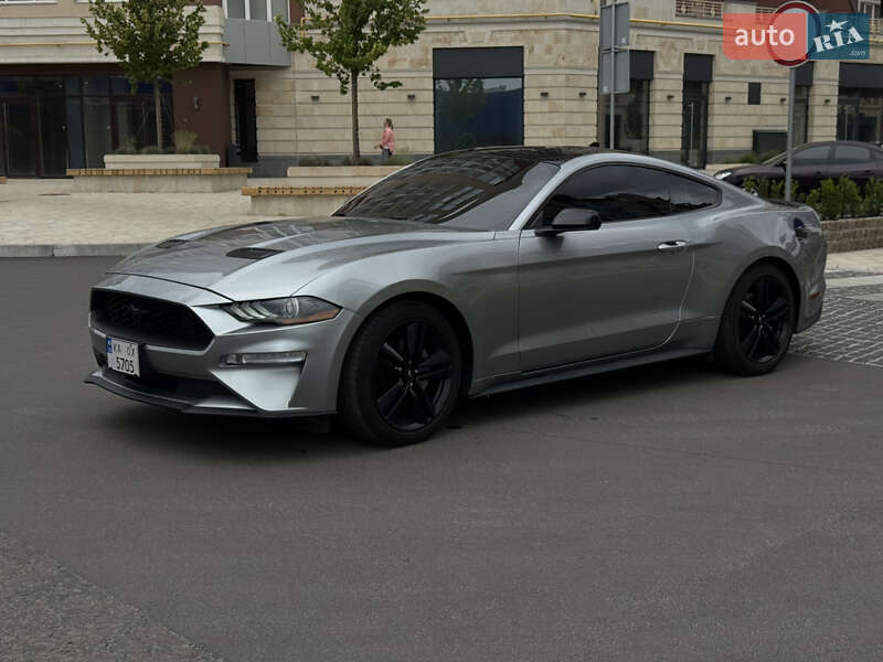 Купе Ford Mustang 2021 в Умани
