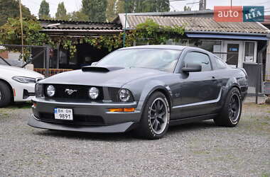 Купе Ford Mustang 2006 в 
