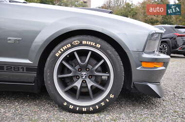 Купе Ford Mustang 2006 в 