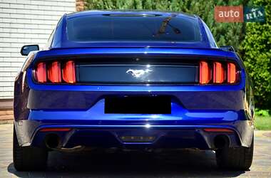 Купе Ford Mustang 2016 в 