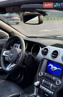 Кабриолет Ford Mustang 2017 в Ровно