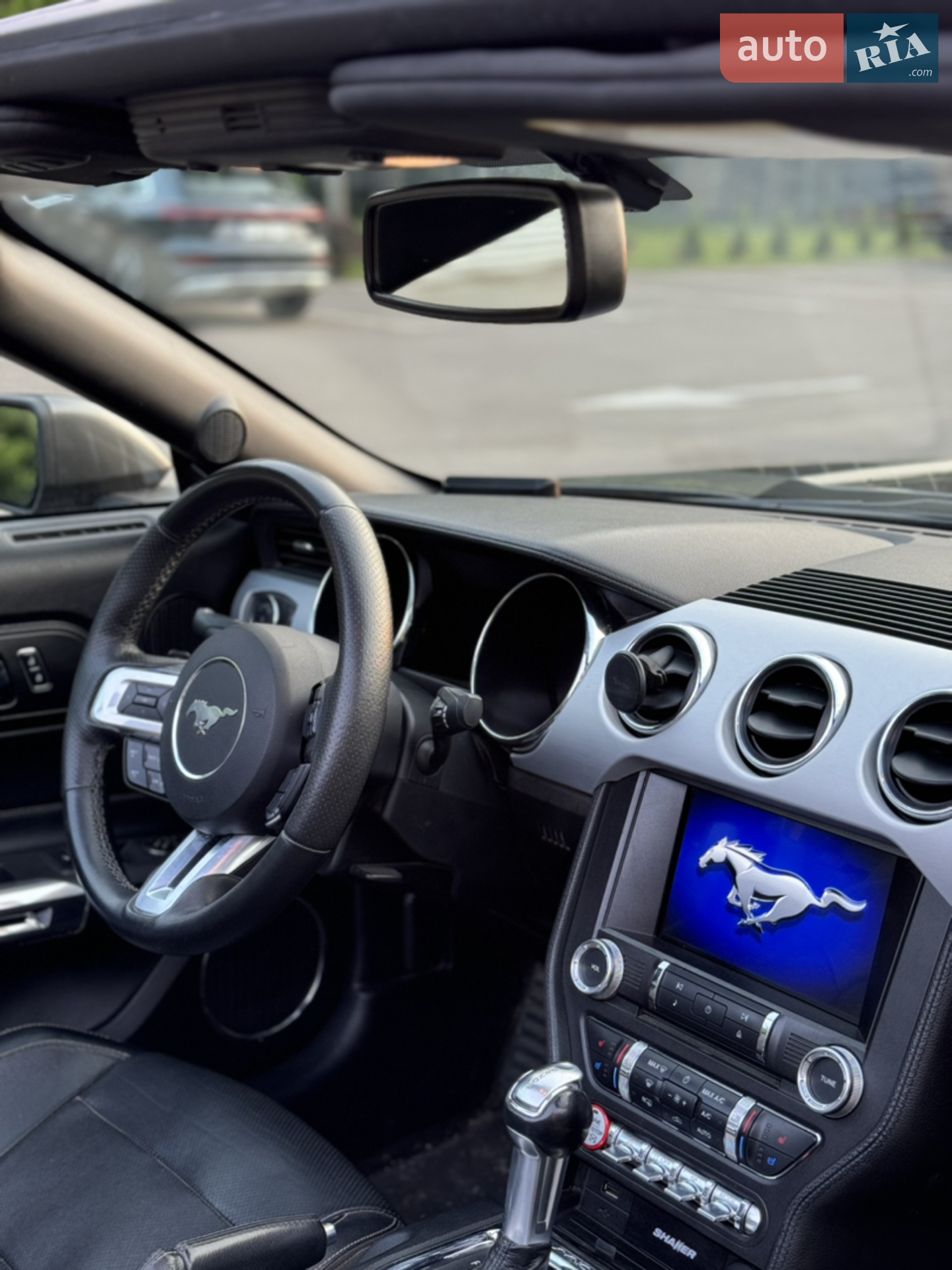 2017 Ford Mustang - мініатюра 12