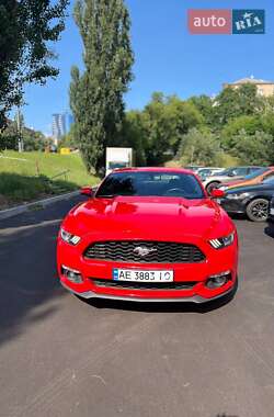Купе Ford Mustang 2016 в 