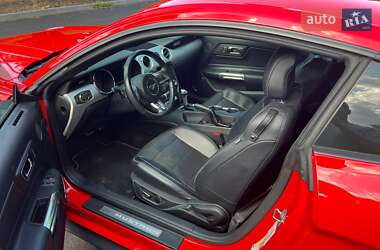 Купе Ford Mustang 2016 в 