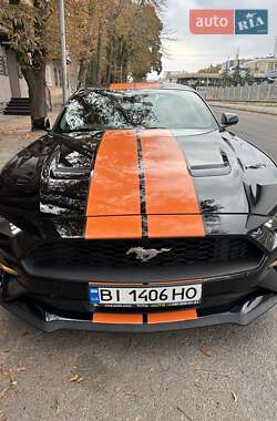 Купе Ford Mustang 2018 в 
