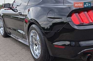 Купе Ford Mustang 2016 в 