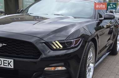 Купе Ford Mustang 2016 в Сумах