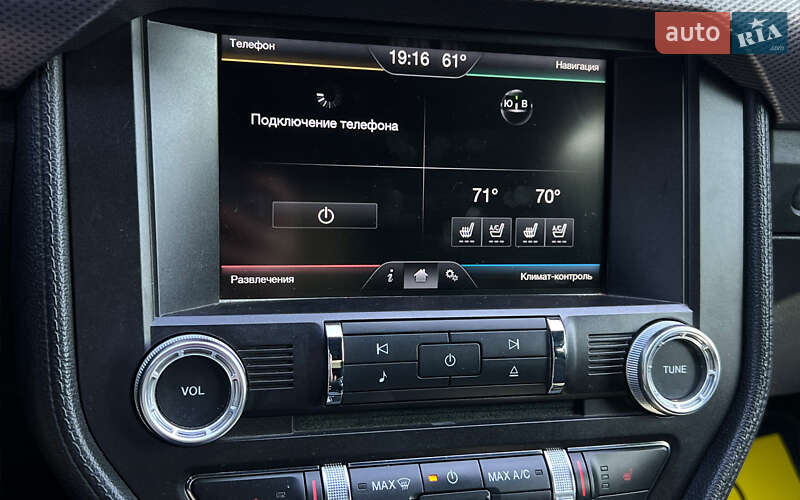 Купе Ford Mustang 2015 в Львове