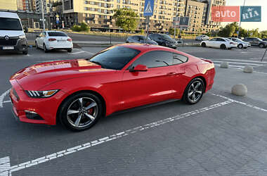 Купе Ford Mustang 2016 в 