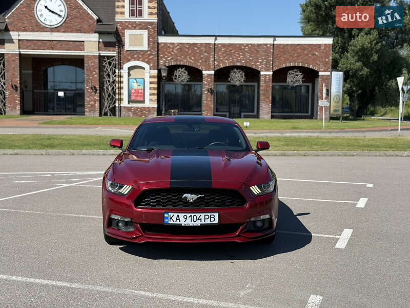 Купе Ford Mustang 2015 в Києві фото 2 Купе Ford Mustang 2015 в Києві