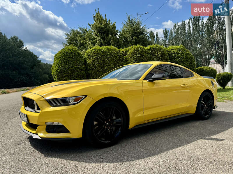 Купе Ford Mustang 2014 в Днепре