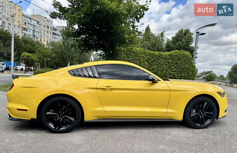 Купе Ford Mustang 2014 в Днепре