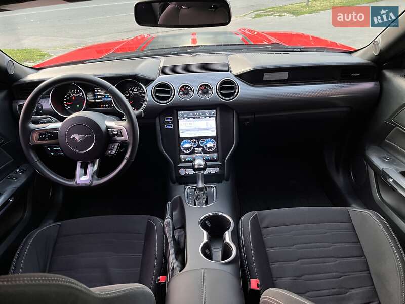 Купе Ford Mustang 2015 в Киеве