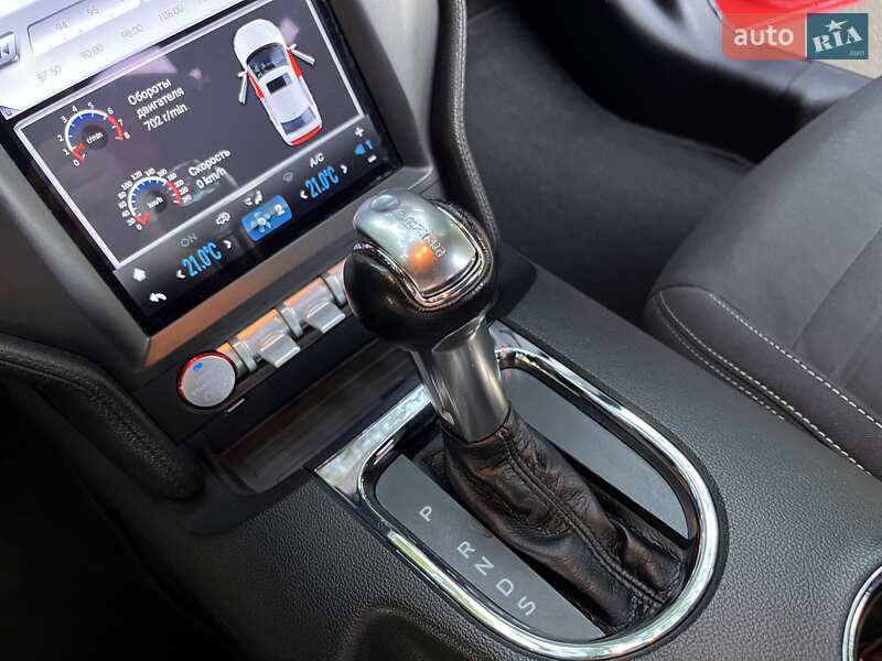 Купе Ford Mustang 2015 в Киеве
