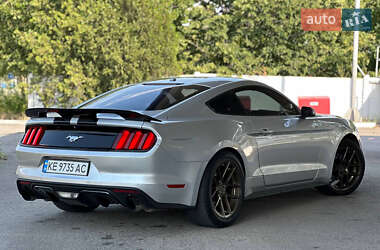 Купе Ford Mustang 2016 в 