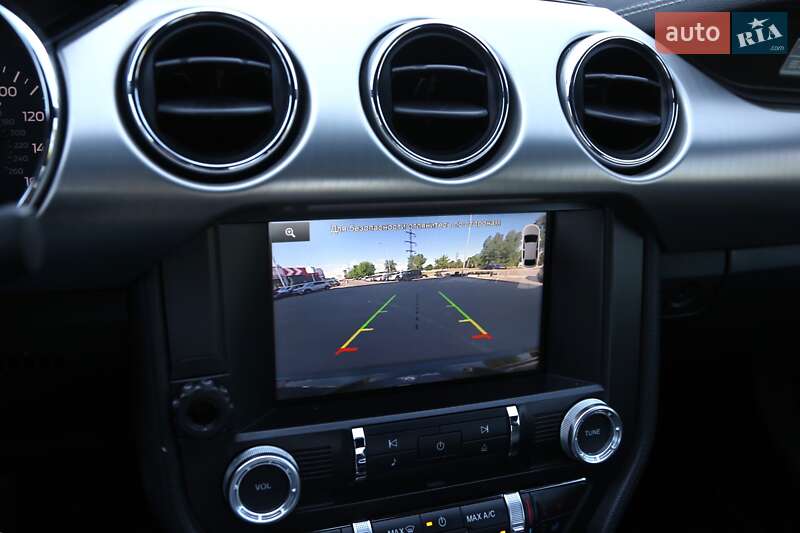 Купе Ford Mustang 2015 в Києві