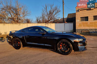 Купе Ford Mustang 2018 в 