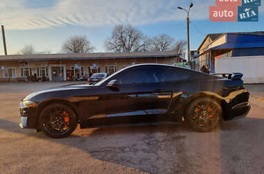 Купе Ford Mustang 2018 в 