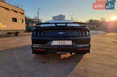 Купе Ford Mustang 2018 в 