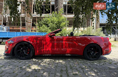 Кабриолет Ford Mustang 2019 в 