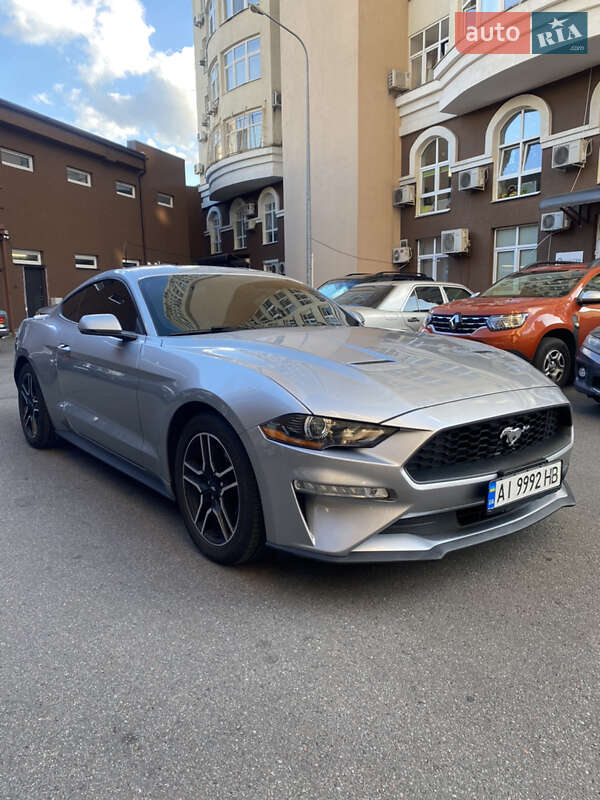 Купе Ford Mustang 2019 в Києві