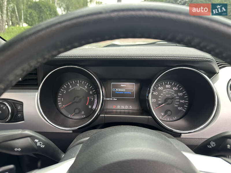 Кабриолет Ford Mustang 2015 в Житомире