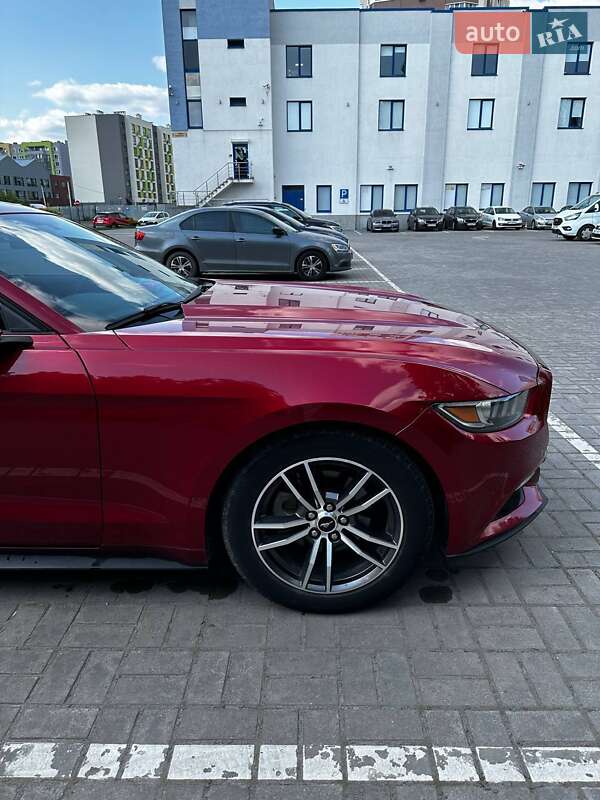 Купе Ford Mustang 2017 в Львове