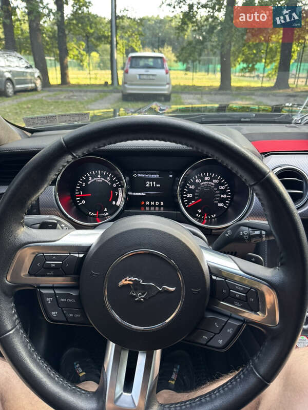 Купе Ford Mustang 2016 в Харькове