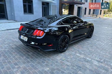 Купе Ford Mustang 2014 в 
