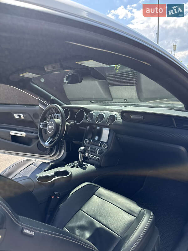 Купе Ford Mustang 2021 в Киеве фото 27 Купе Ford Mustang 2021 в Киеве