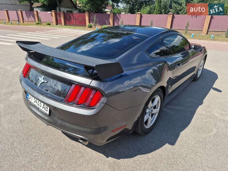 Купе Ford Mustang 2017 в Киеве фото 15 Купе Ford Mustang 2017 в Киеве