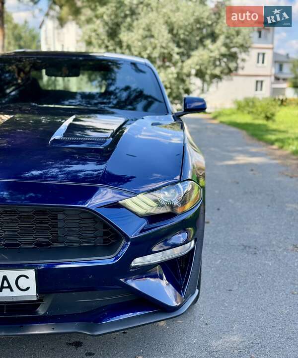 Купе Ford Mustang 2019 в Киеве