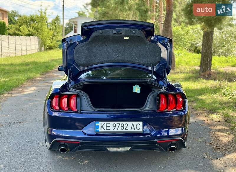 Купе Ford Mustang 2019 в Киеве