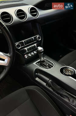 Купе Ford Mustang 2020 в 