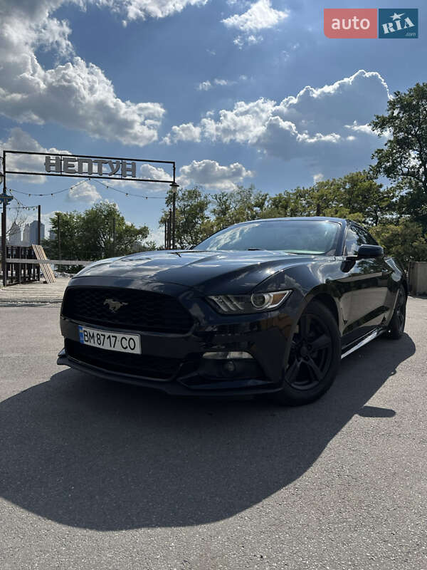 Купе Ford Mustang 2015 в Днепре фото 4 Купе Ford Mustang 2015 в Днепре