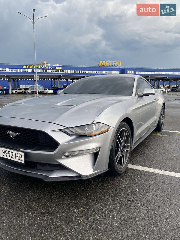 Купе Ford Mustang 2019 в Києві
