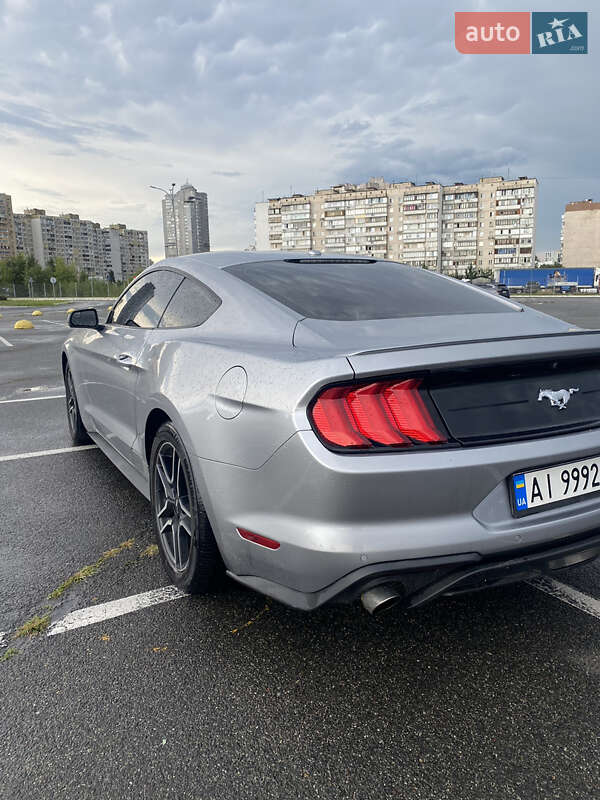 Купе Ford Mustang 2019 в Києві