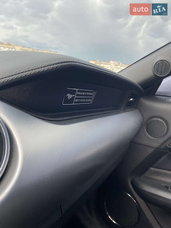 Купе Ford Mustang 2019 в Києві