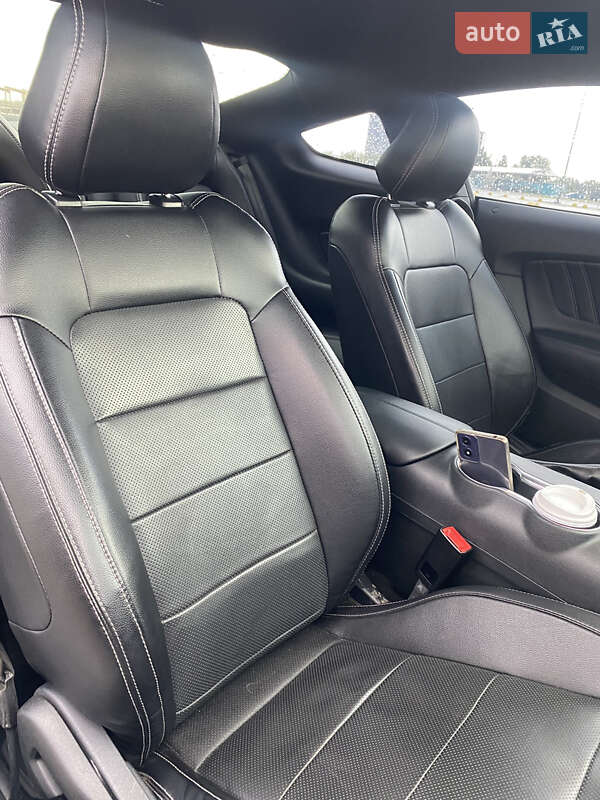 Купе Ford Mustang 2019 в Києві