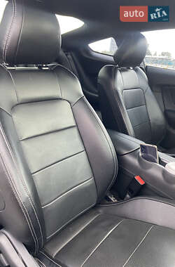 Купе Ford Mustang 2019 в 