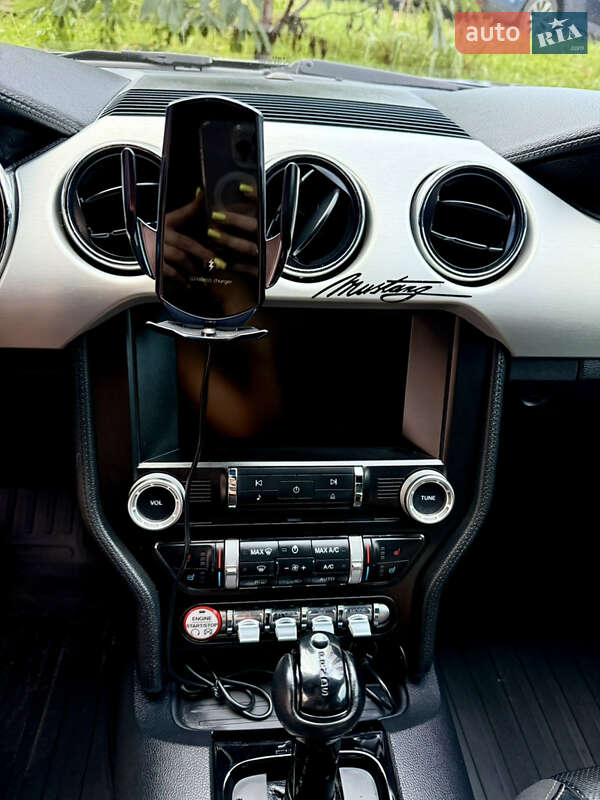 Купе Ford Mustang 2015 в Хмельницькому фото 10 Купе Ford Mustang 2015 в Хмельницькому