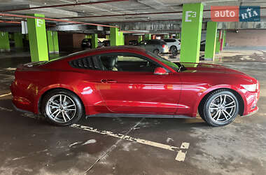 Купе Ford Mustang 2016 в 