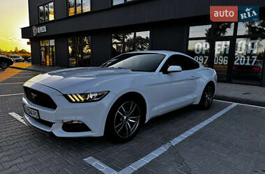 Купе Ford Mustang 2016 в 