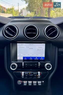 Купе Ford Mustang 2019 в 