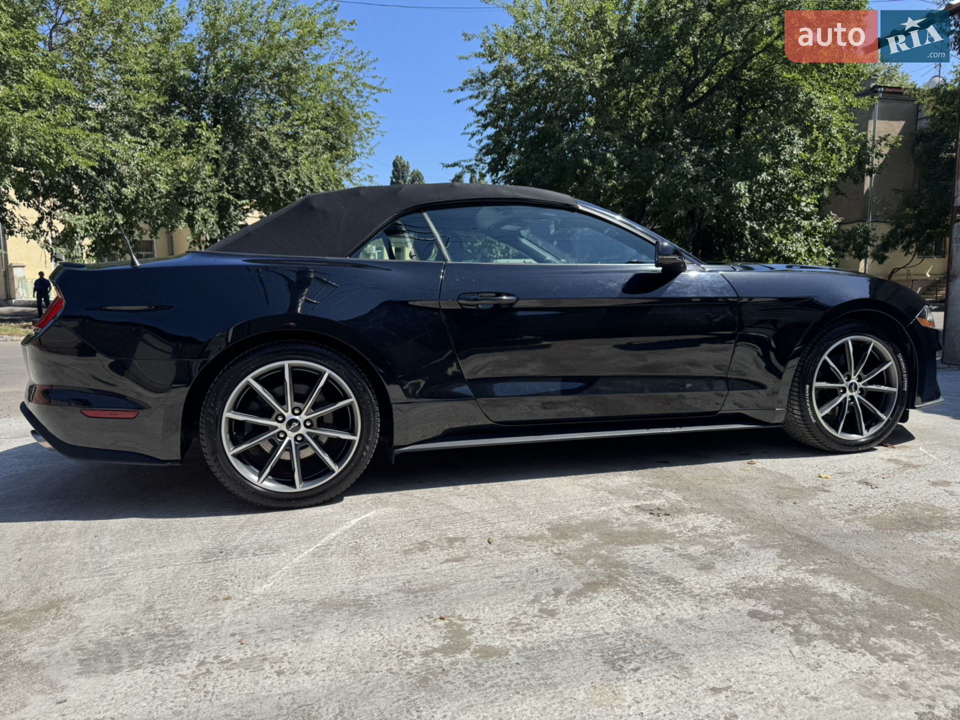 2019 Ford Mustang - мініатюра 9
