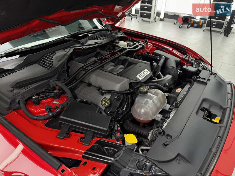 Купе Ford Mustang 2017 в Киеве