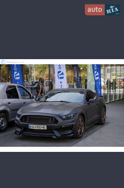 Купе Ford Mustang 2015 в 