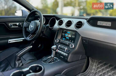 Купе Ford Mustang 2016 в 