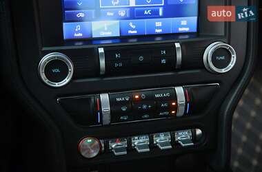 Купе Ford Mustang 2022 в 